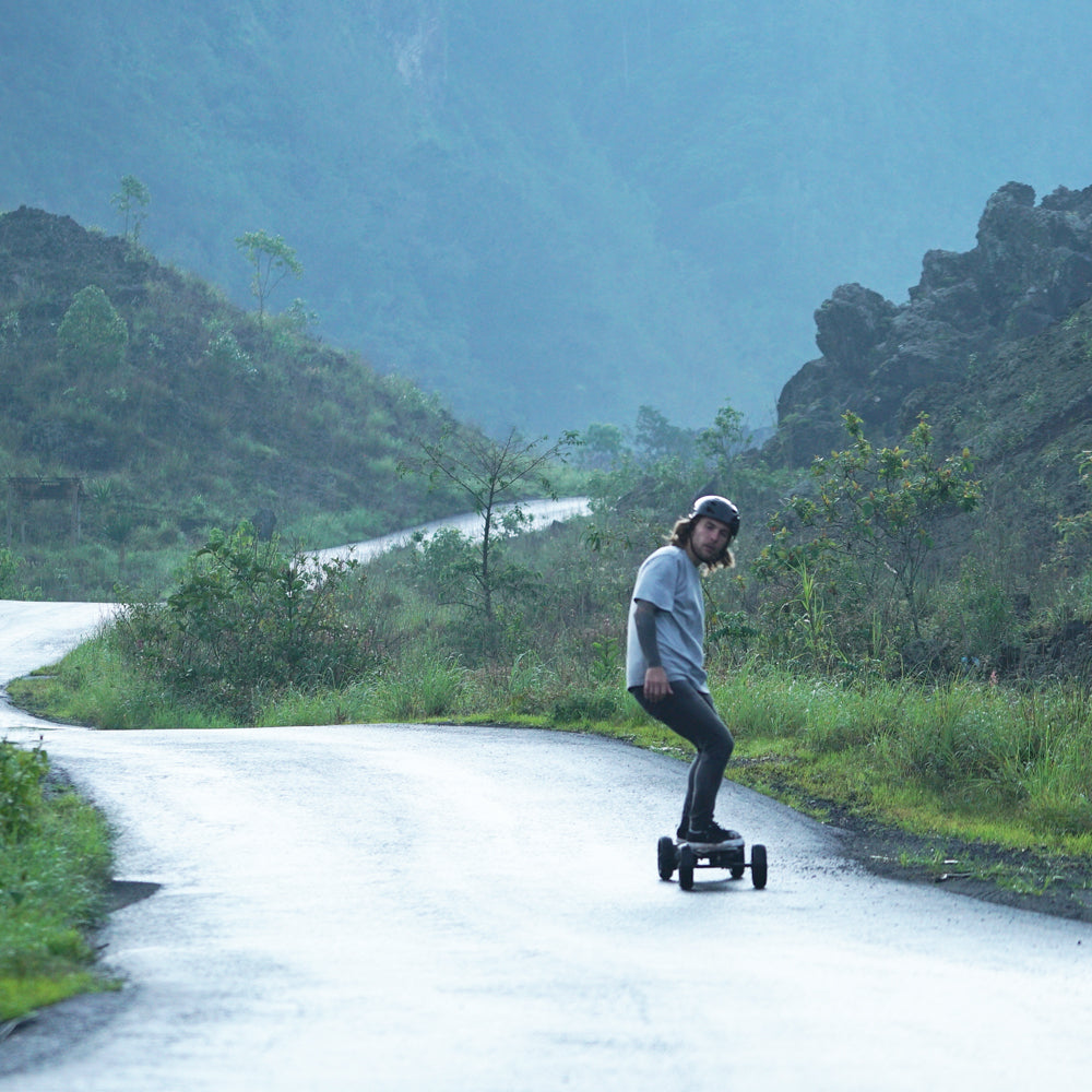 Raldey Carbon AT V2 Electric Skateboard