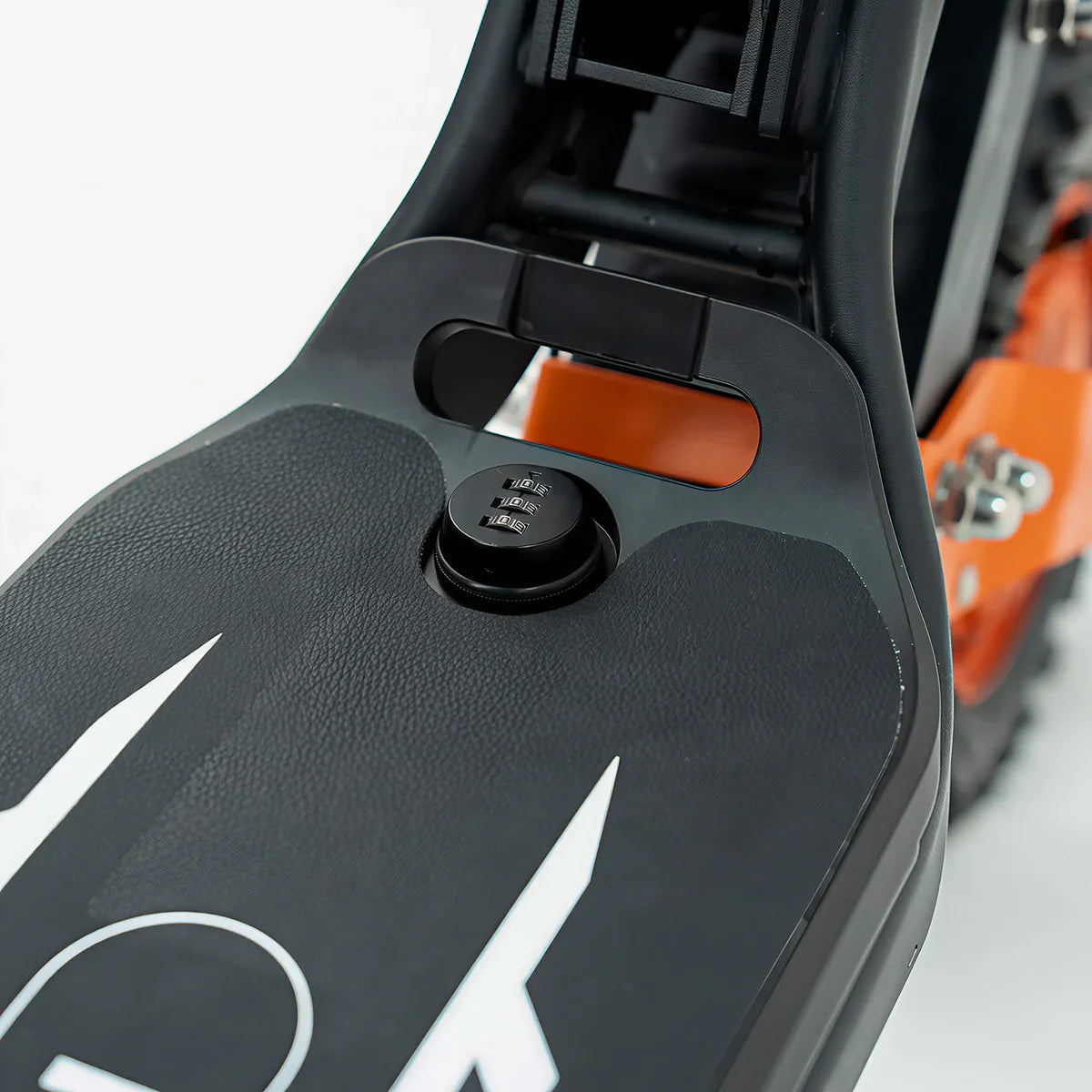 Hiboy DM1 48V/15.3Ah 1200W Off-Road Electric Scooter