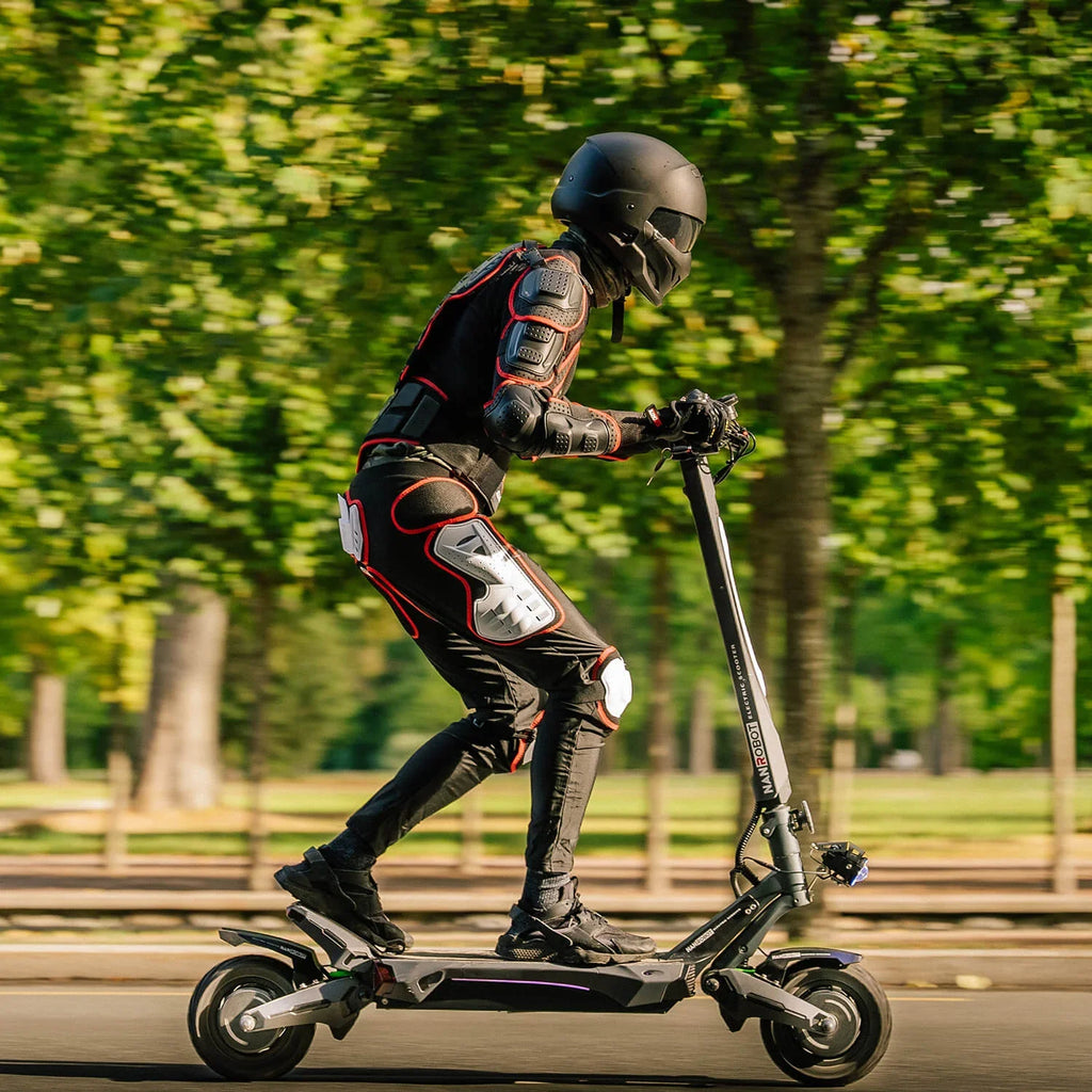 NANROBOT N6 52V/26Ah 2000W Electric Scooter