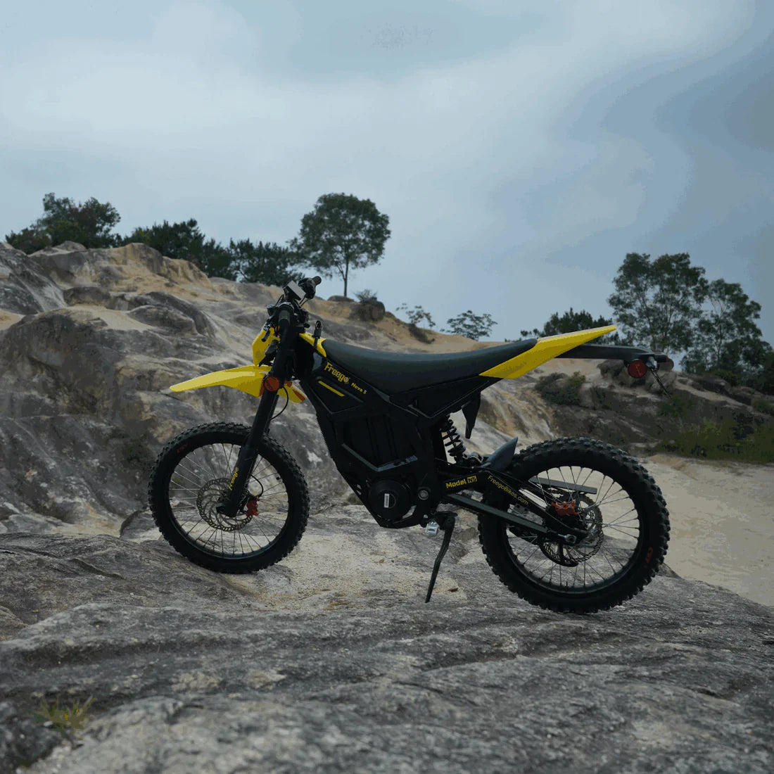 Freego Nova 5 / 5 Pro 72V/40Ah 8000W / 15000W Off-Road Electric Dirt Bike
