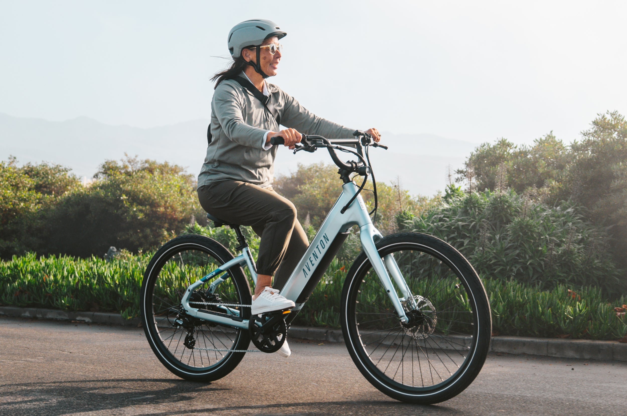 Pace 4 Step-Through Ebike