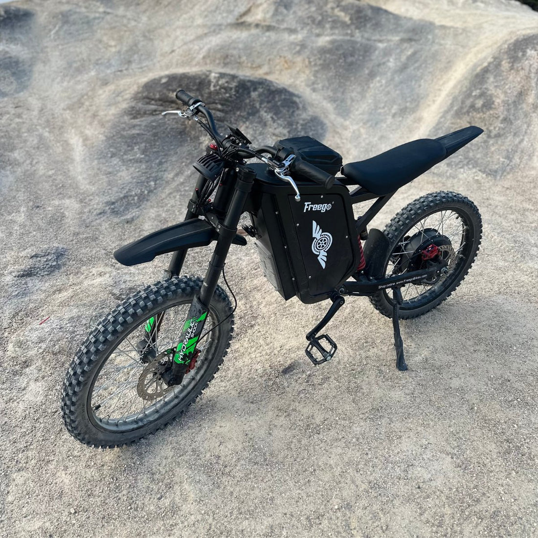Freego X3 72V/50Ah 8000W Off-Road Electric Dirt Bike