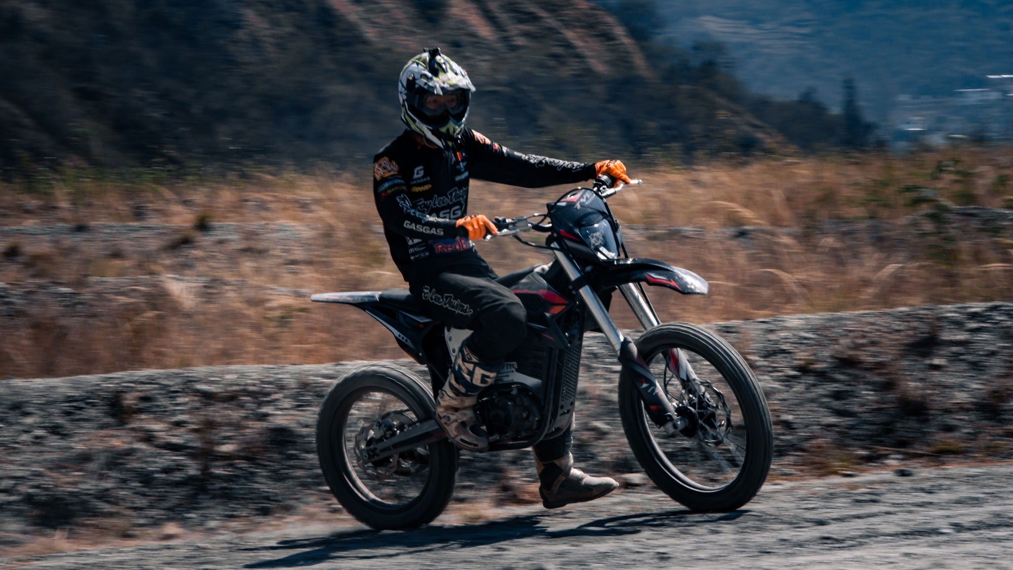 MotoTec Venom 72V/50Ah 12,000W Off-Road Electric Dirt Bike