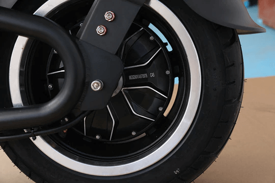 SoverSky M8 60V/30Ah 2000W Electric Scooter
